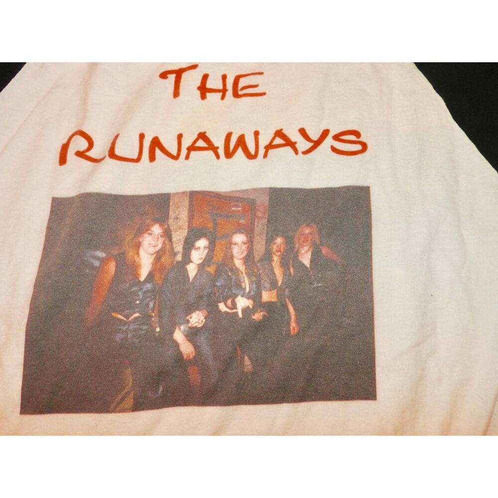 80s-90s VINTAGE THE RUNAWAYS JOAN JETT RAGLAN BASEBALL BAND TEE CONCERT TEE M